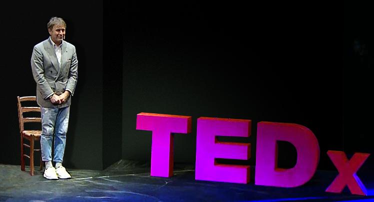 2017, "一种以人为本的人文资本主义" - 写给全世界年轻人的开导信 - TEDx Padova